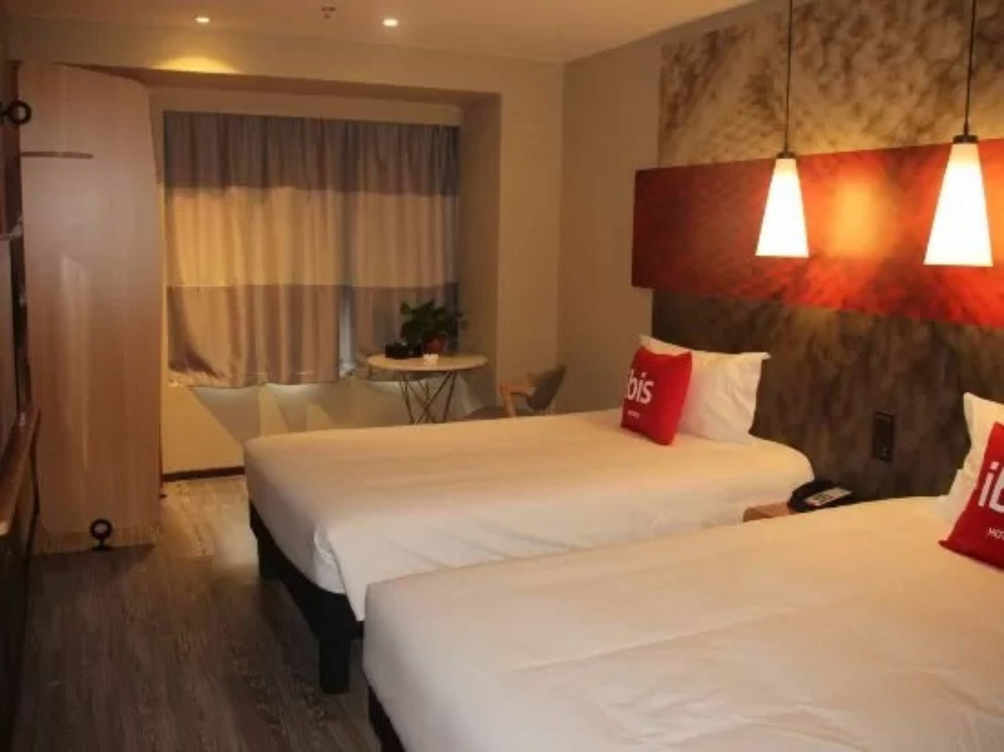 Ibis Dujiangyan hotel Chengdu Bagian luar foto